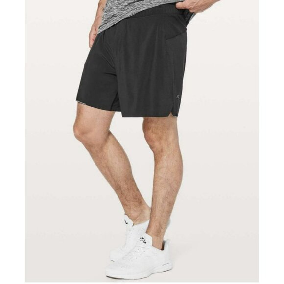 Lululemon Surge Short *6" Updated Black Medium EUC - Picture 1 of 6